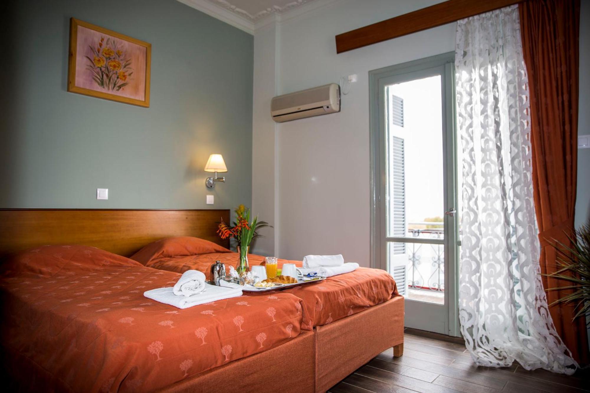 Togias Hotel Aegina Exterior photo